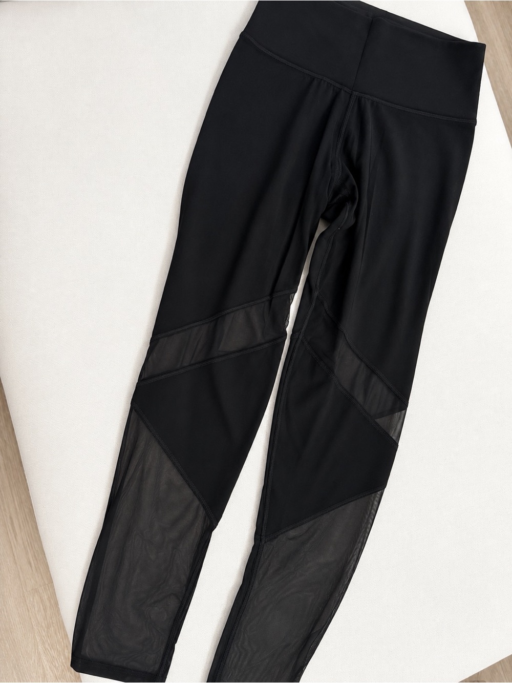 TNA Black Mesh-Panel Leggings
